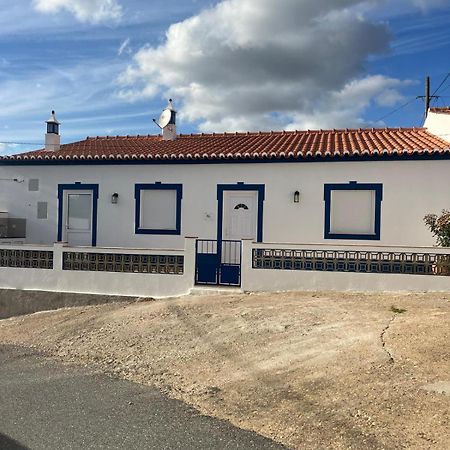 Casa Dos Sapos Villa Mertola Luaran gambar