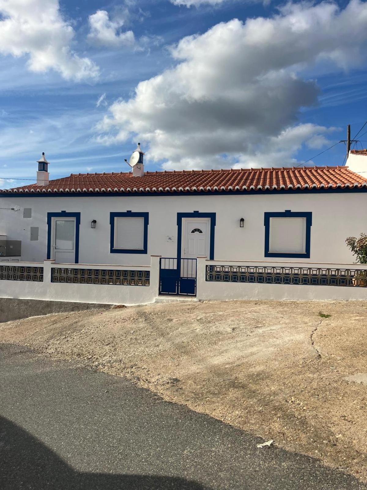 Casa Dos Sapos Villa Mertola Luaran gambar